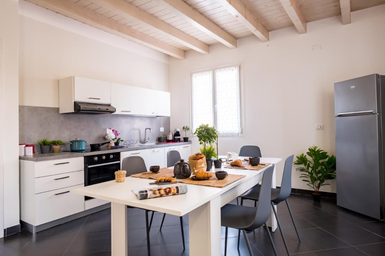 Residenza Gelsomino Daire Desenzano del Garda Dış mekan fotoğraf