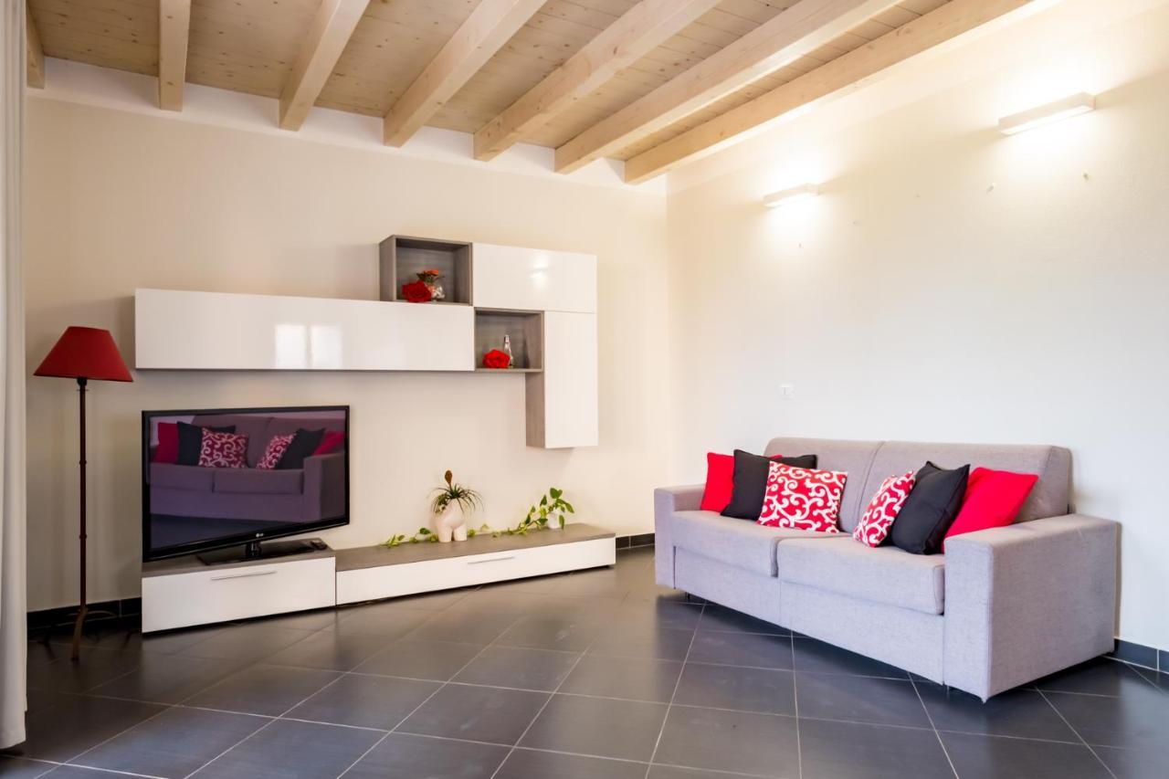 Residenza Gelsomino Daire Desenzano del Garda Dış mekan fotoğraf